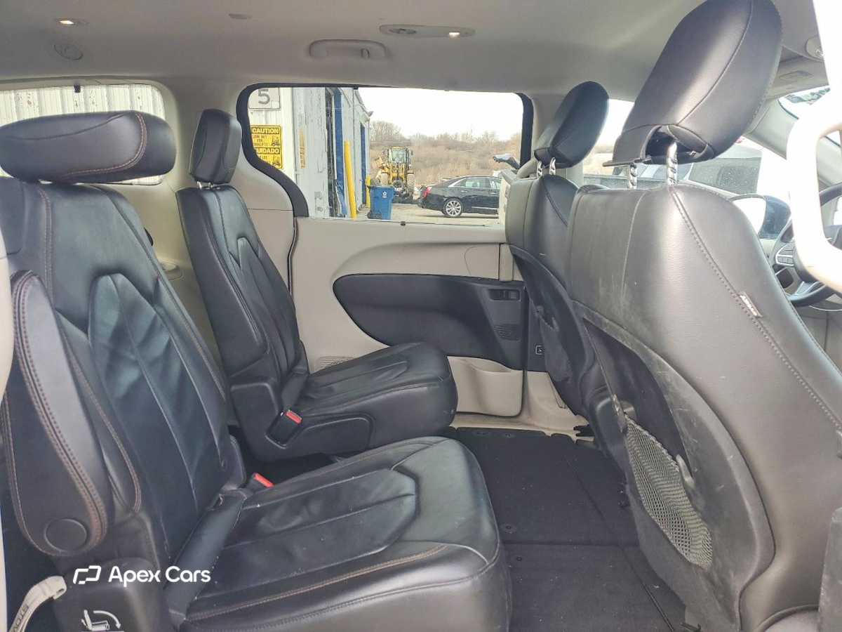 Chrysler Pacifica 2017