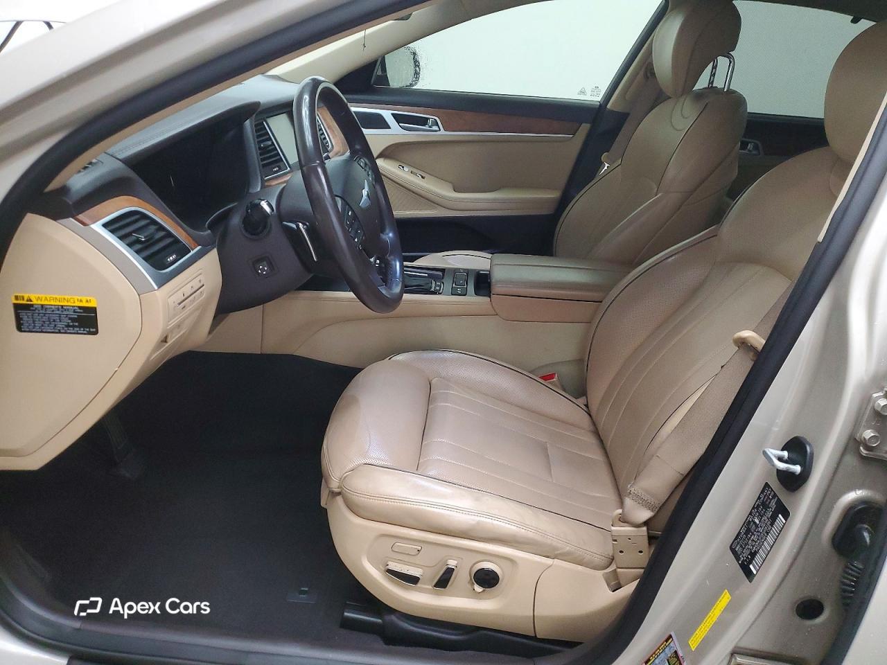 Hyundai Genesis 2015