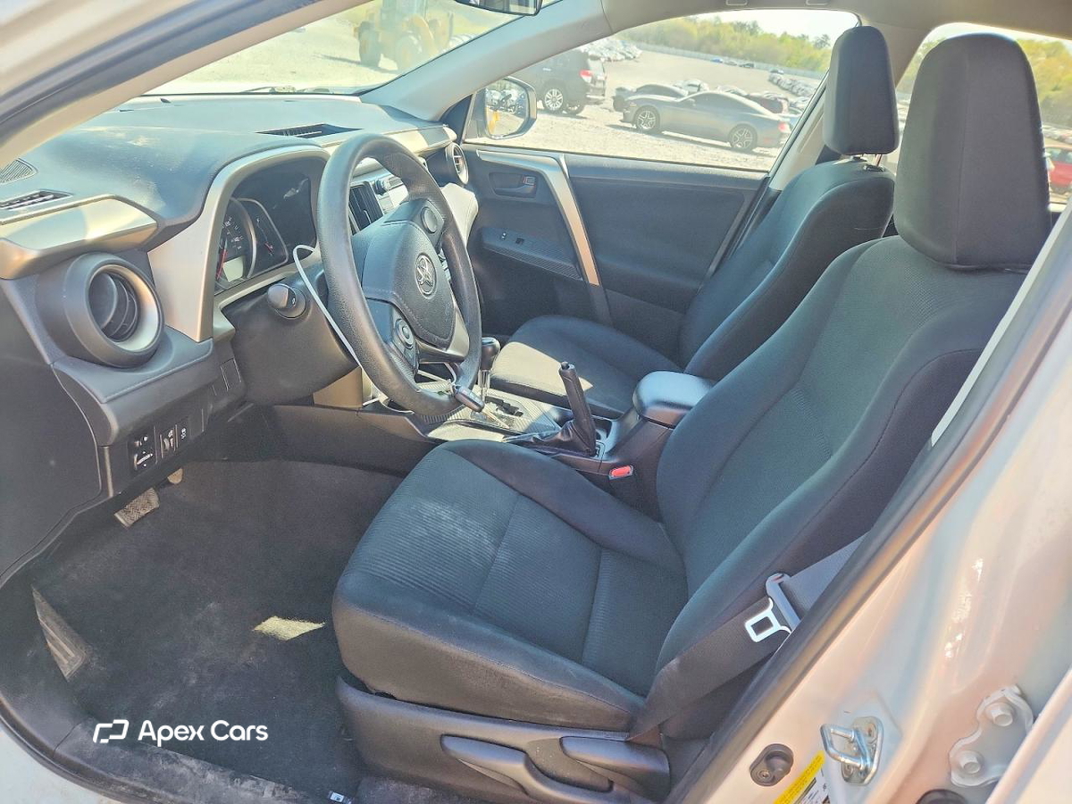 Toyota RAV 4 2015