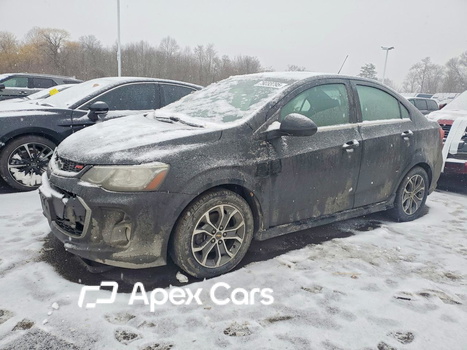 Chevrolet Sonic 2017 - Image 1 of 12