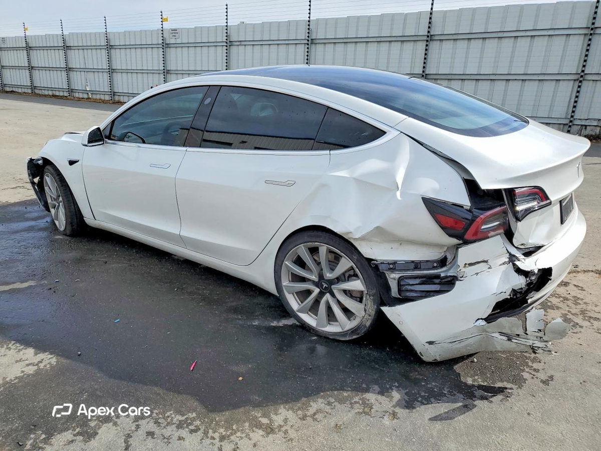 Tesla Model 3 2020