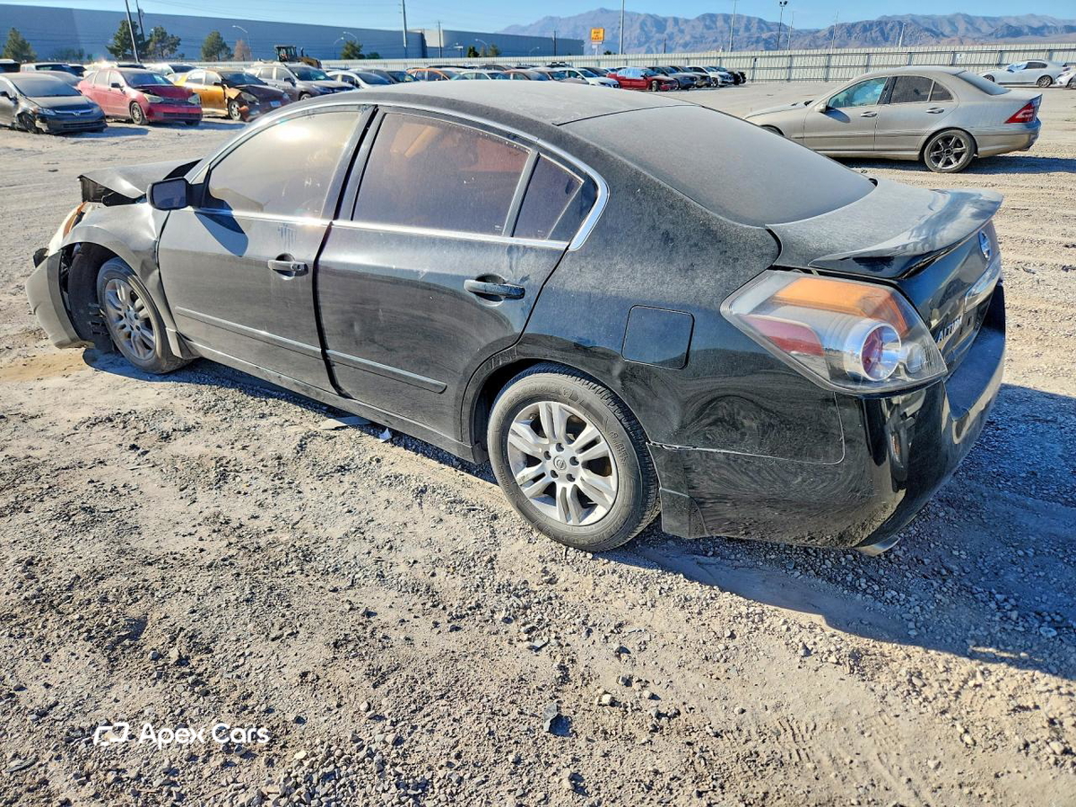 Nissan Altima 2012