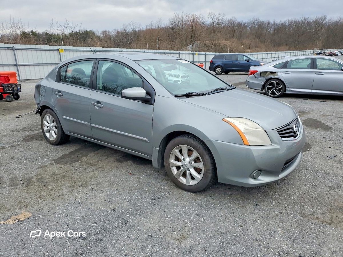 Nissan Sentra 2010