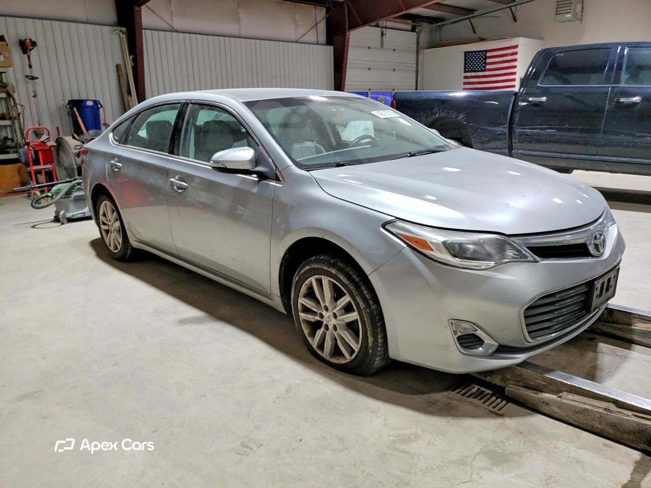 Toyota Avalon 2015