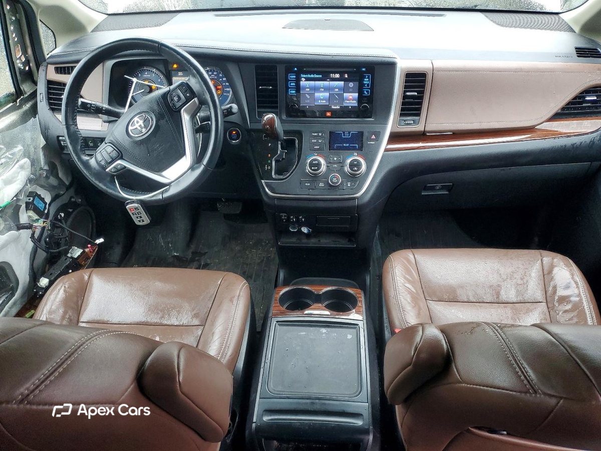 Toyota Sienna 2017