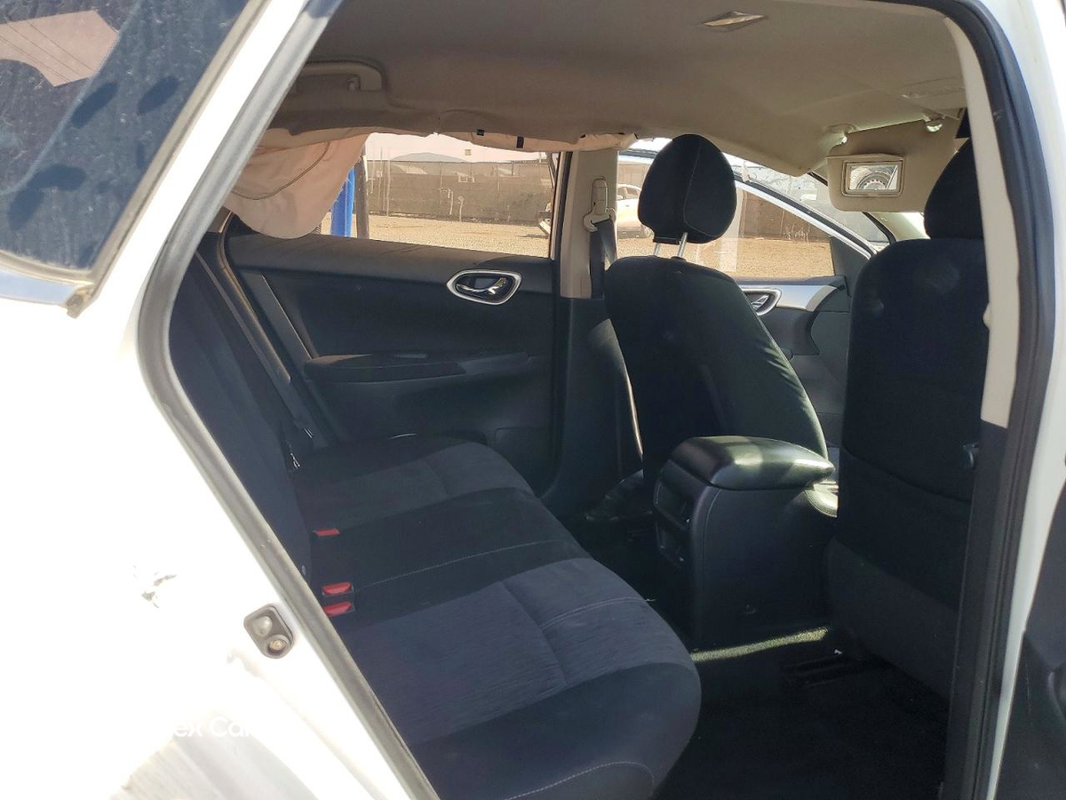 Nissan Sentra 2014