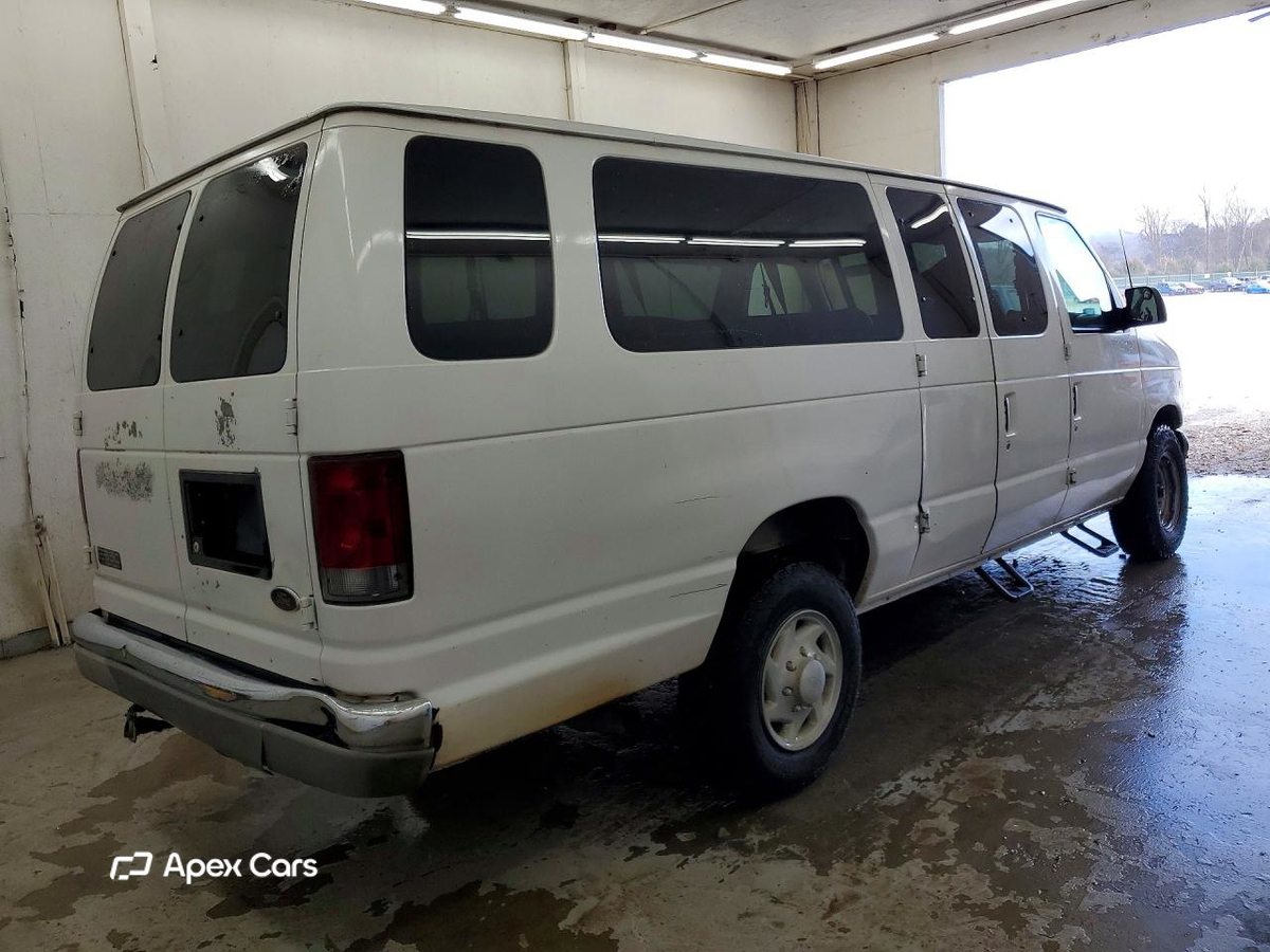 Ford Econoline 2002