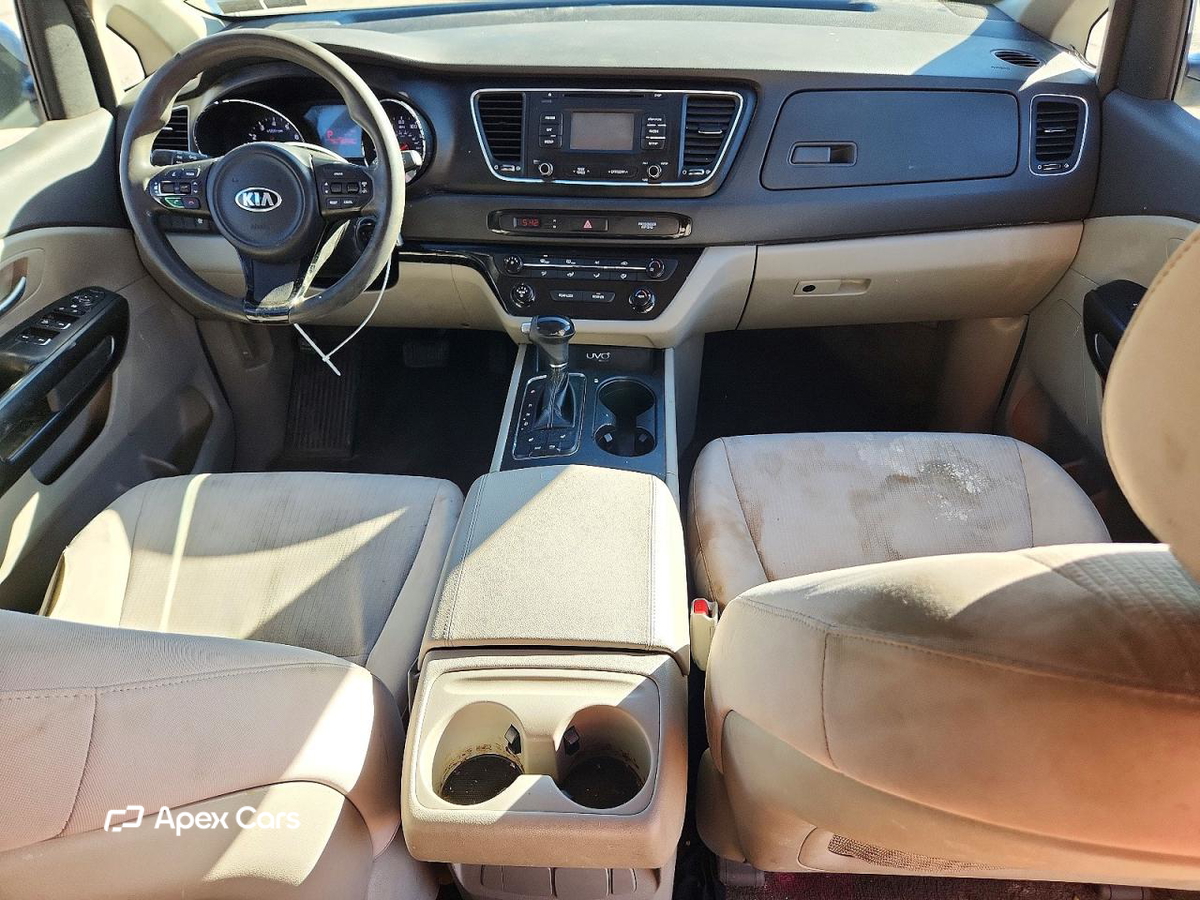 Kia Sedona 2016