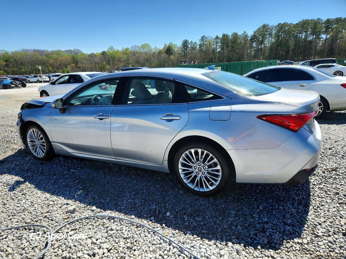 Toyota Avalon 2020