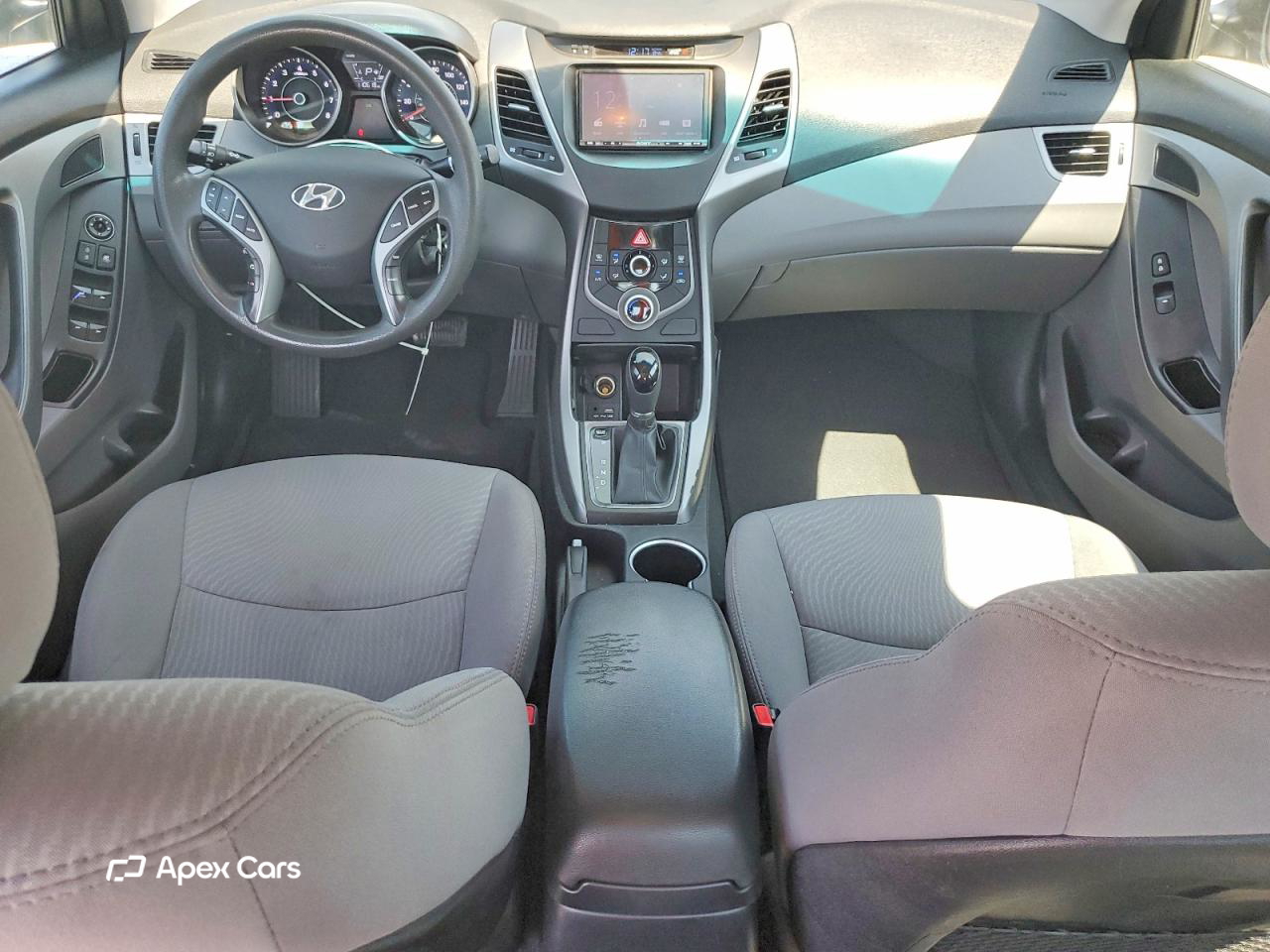 Hyundai Elantra 2016