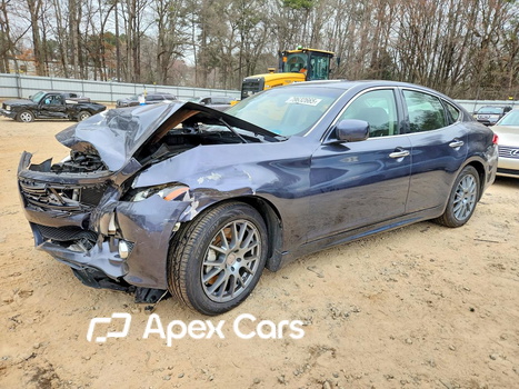 Infiniti M 2011 - Image 1 of 13