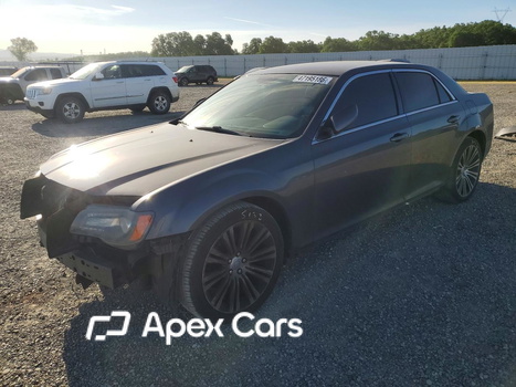 Chrysler 300 2013 - Image 1 of 14