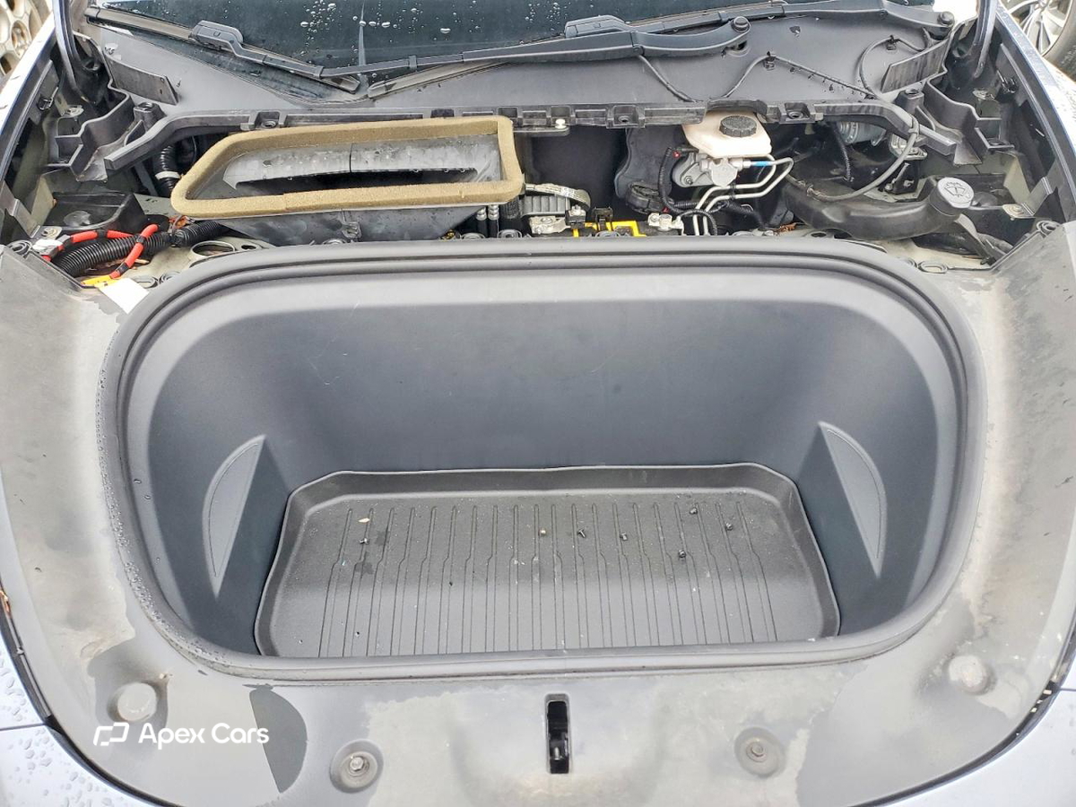 Tesla Model Y 2020