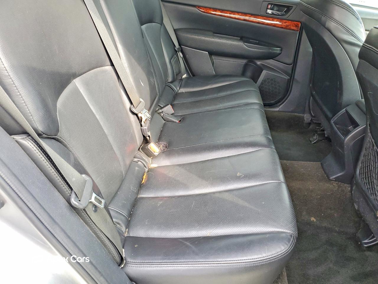 Subaru Outback 2011