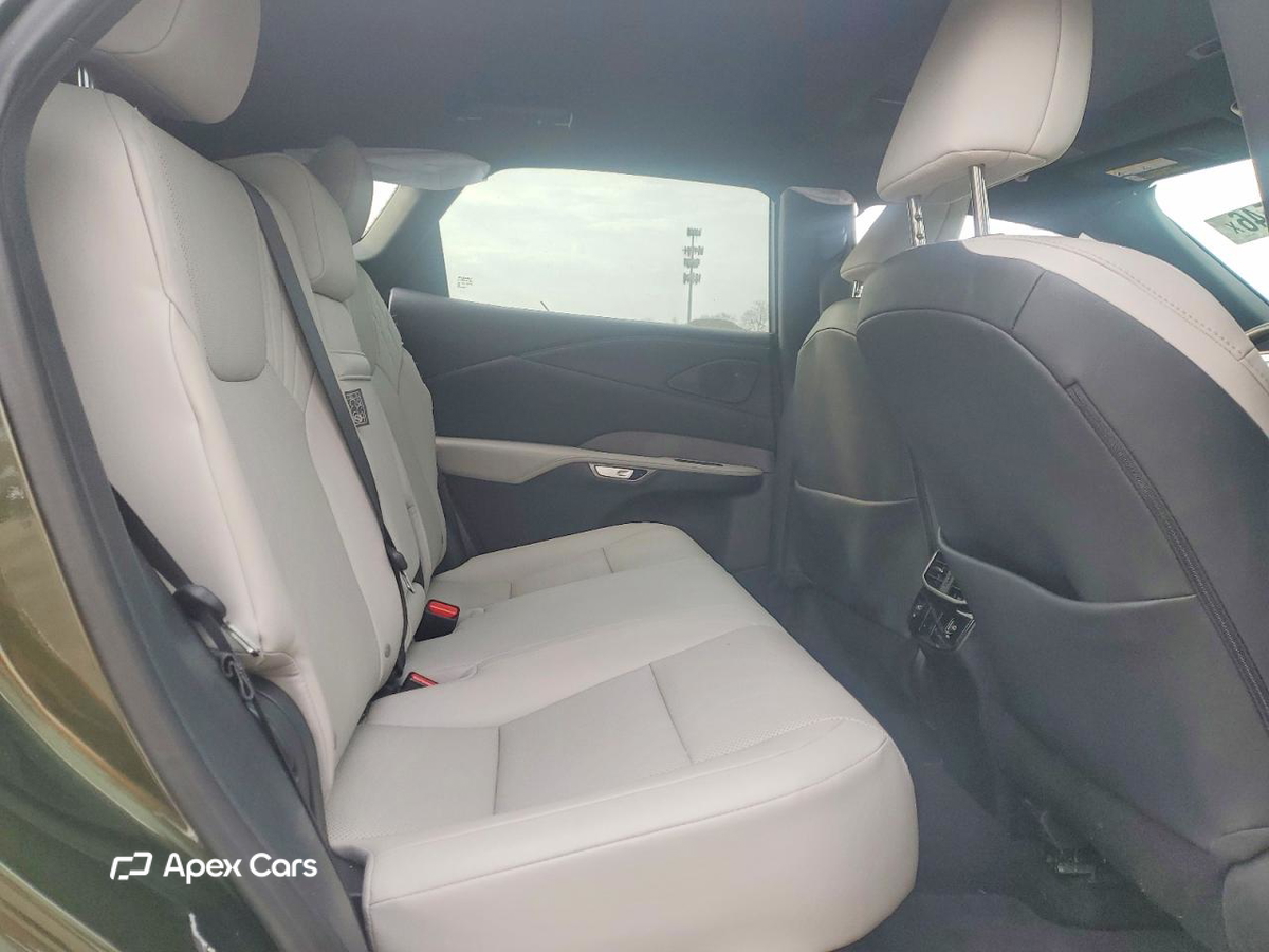 Lexus RX 2025