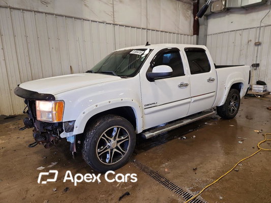 GMC Sierra 2011 - Image 1 of 13