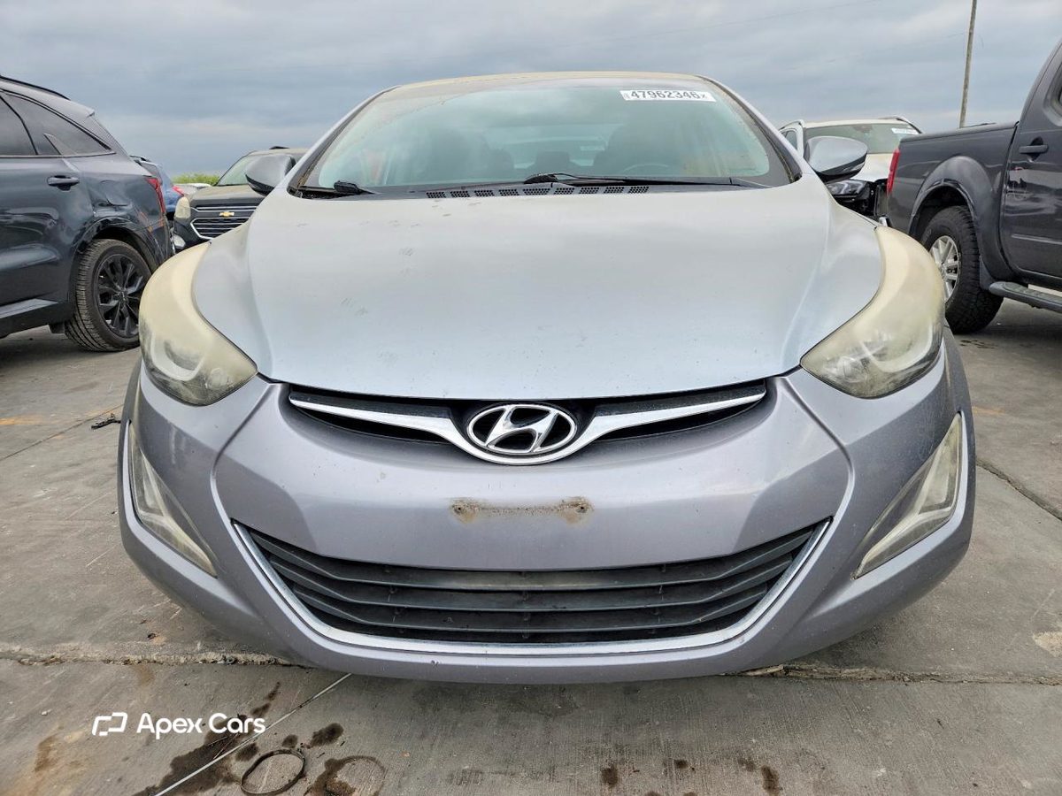 Hyundai Elantra 2016
