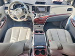 Toyota Sienna 2014
