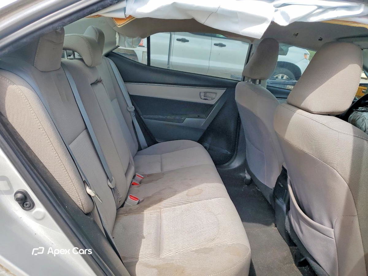 Toyota Corolla 2015