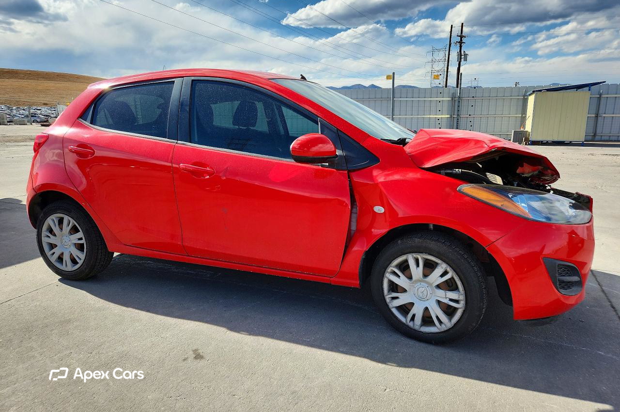Mazda 2 2012
