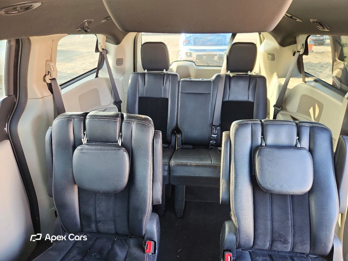 Dodge Caravan 2017