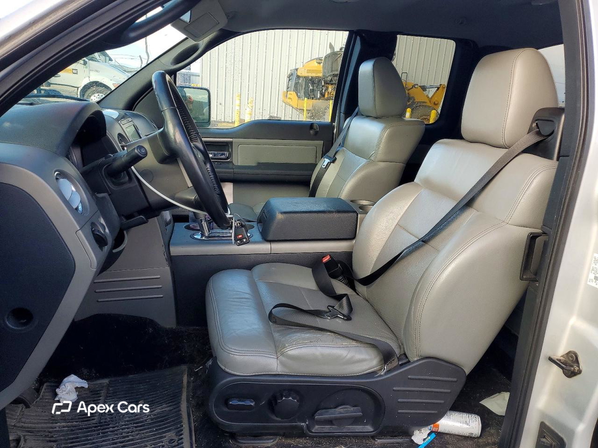 Ford F-150 2004