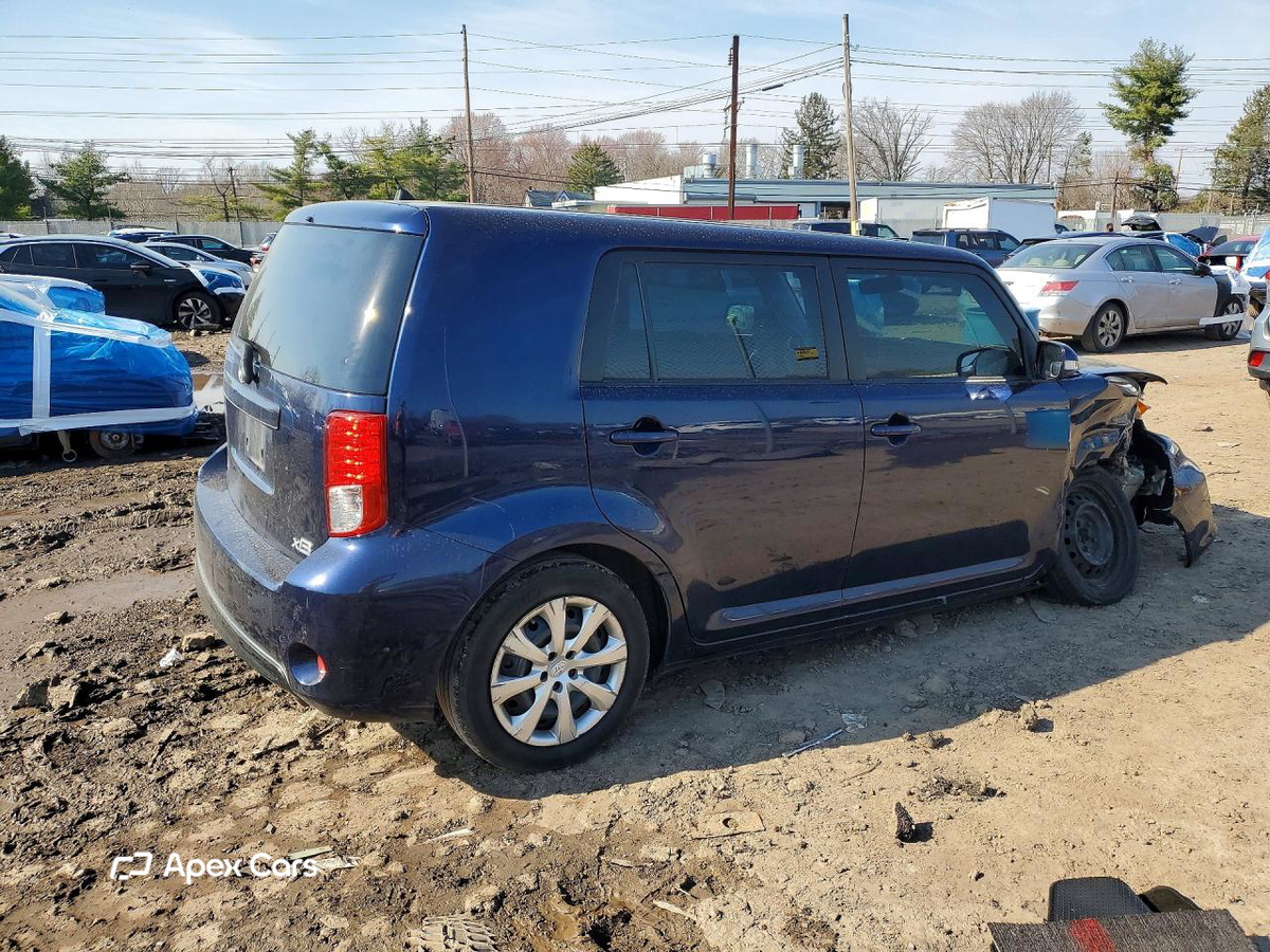 Scion xB 2013