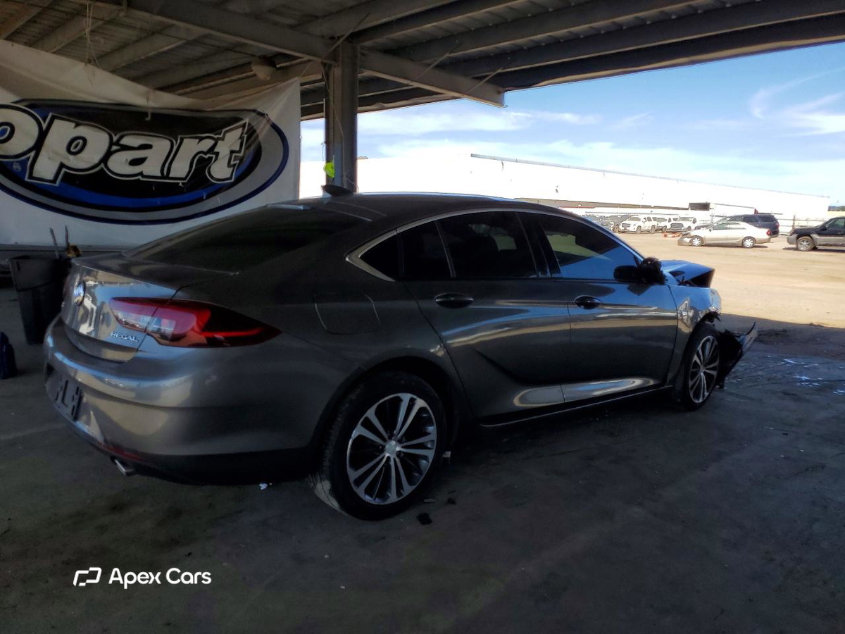 Buick Regal 2018