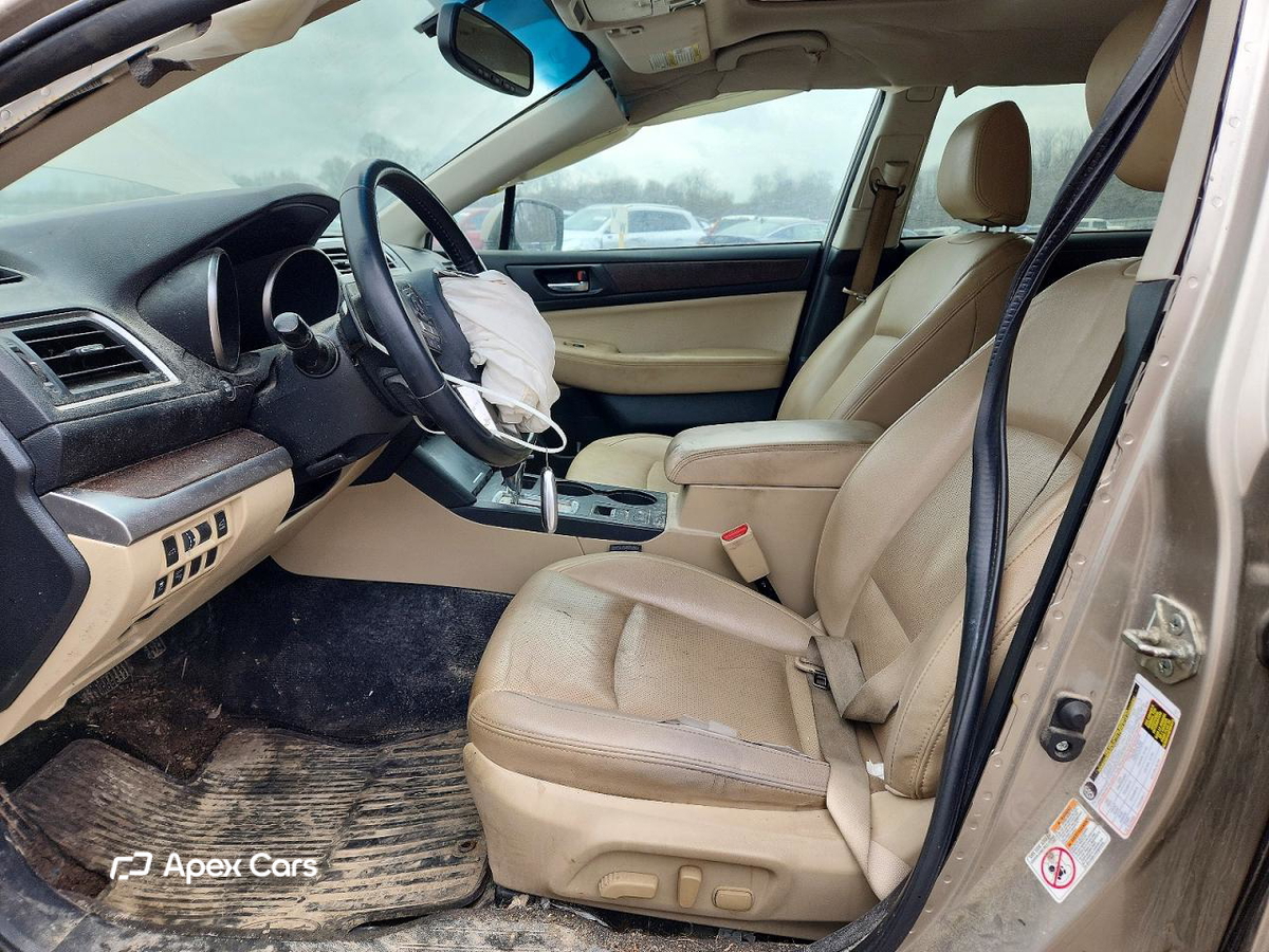 Subaru Outback 2015