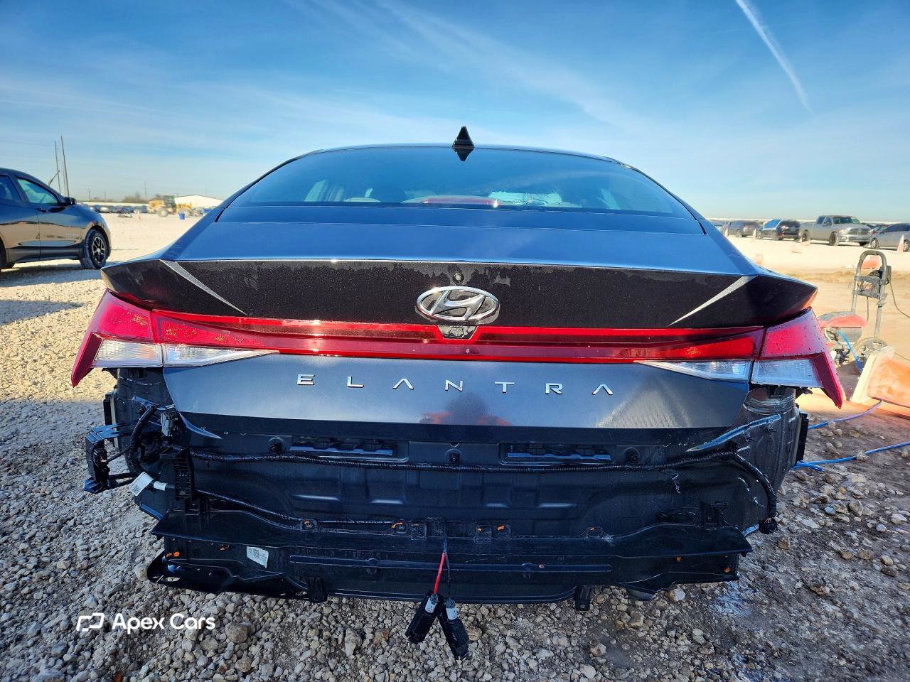 Hyundai Elantra 2023