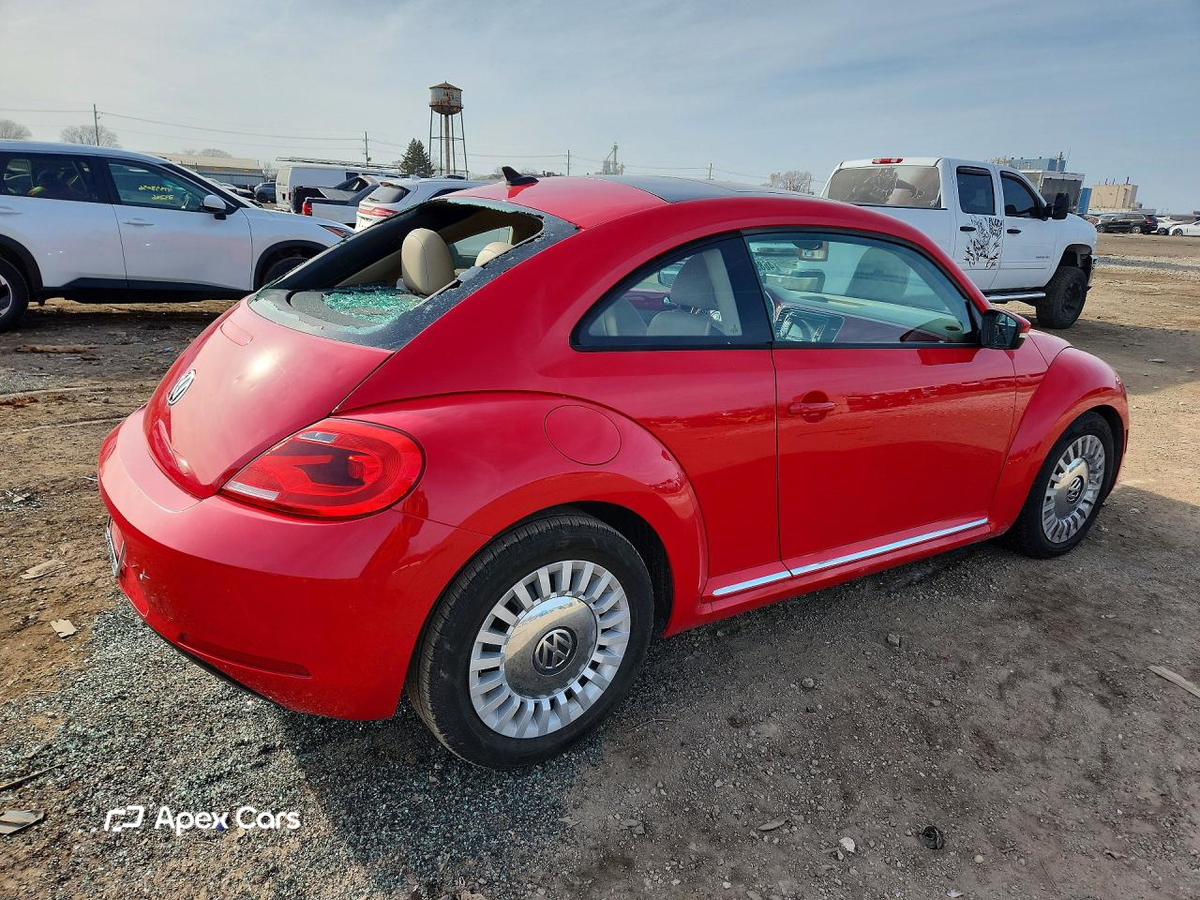 Volkswagen Beetle 2014
