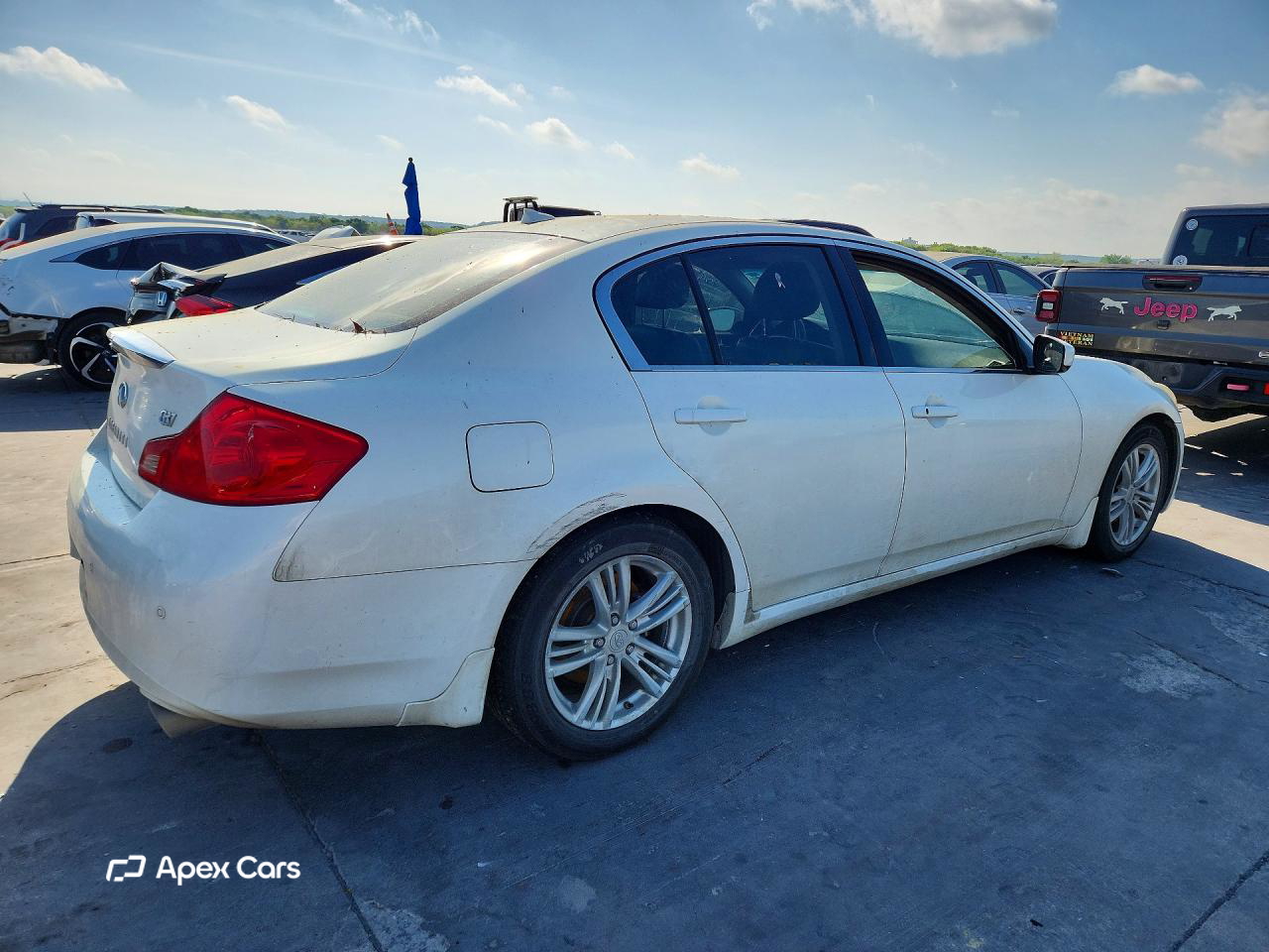 Infiniti G 2013