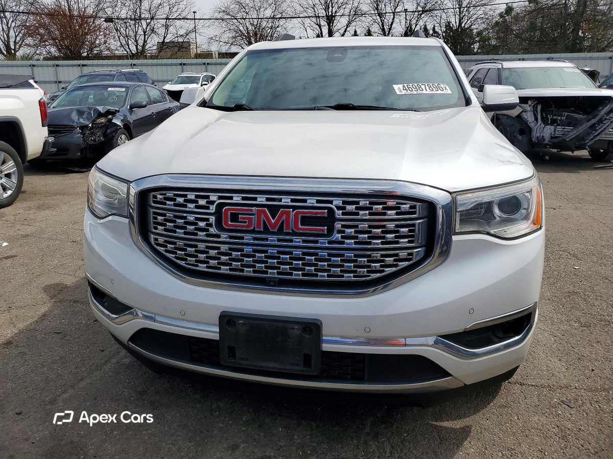 GMC Acadia 2017
