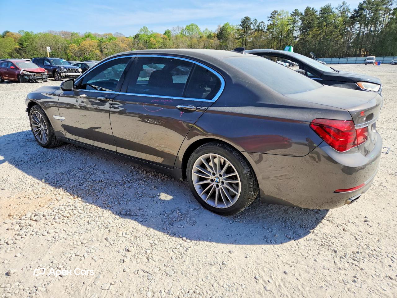 BMW Series 7 2015