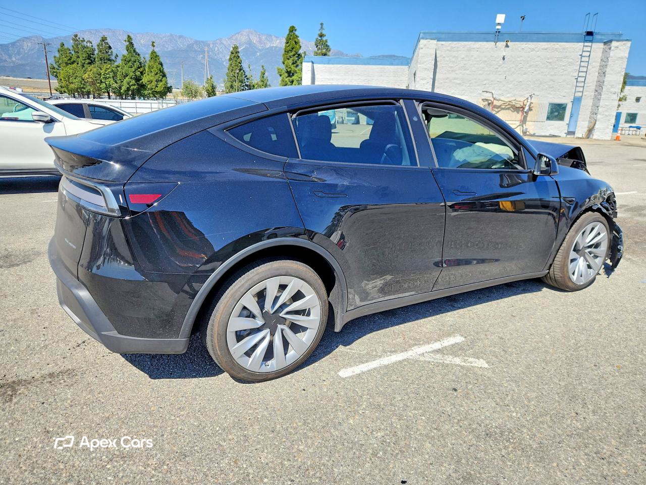 Tesla Model Y 2026