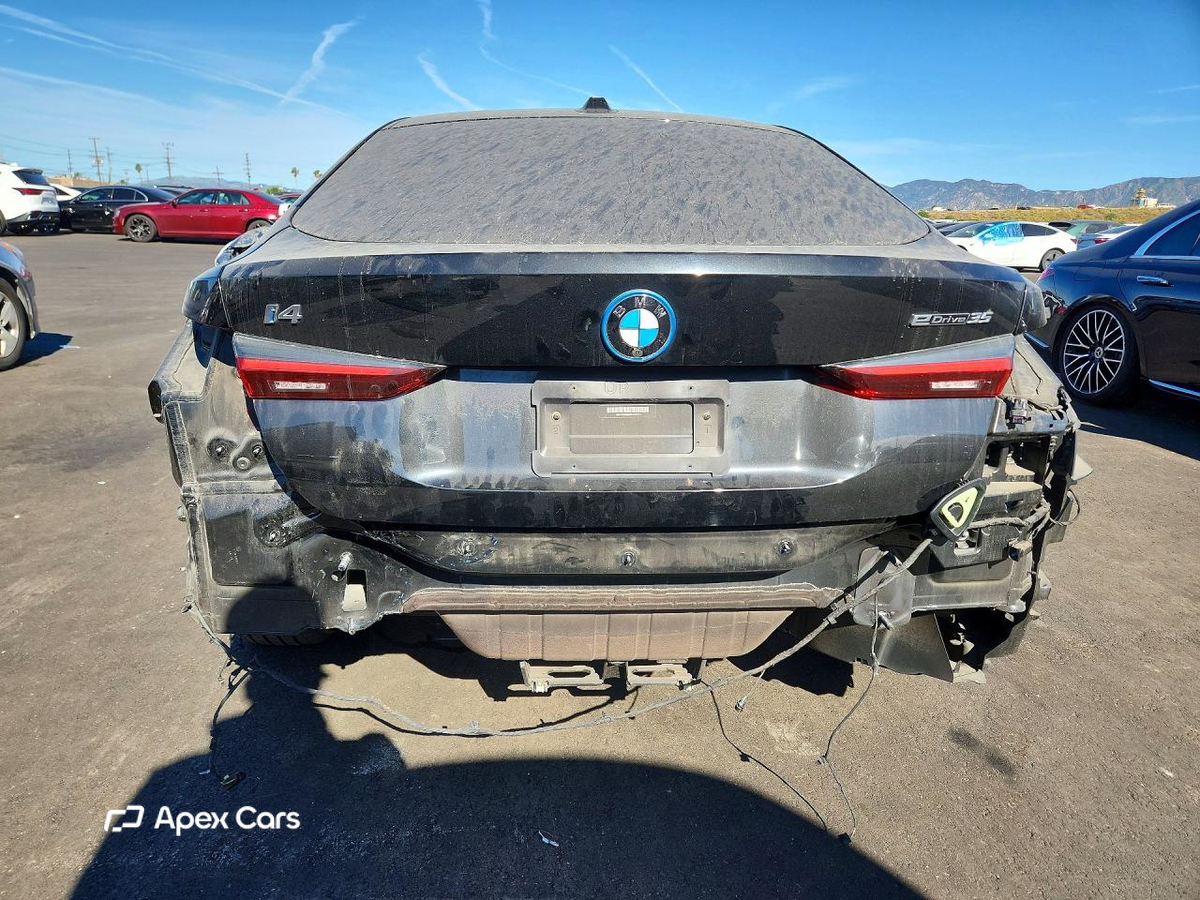 BMW i4 2023