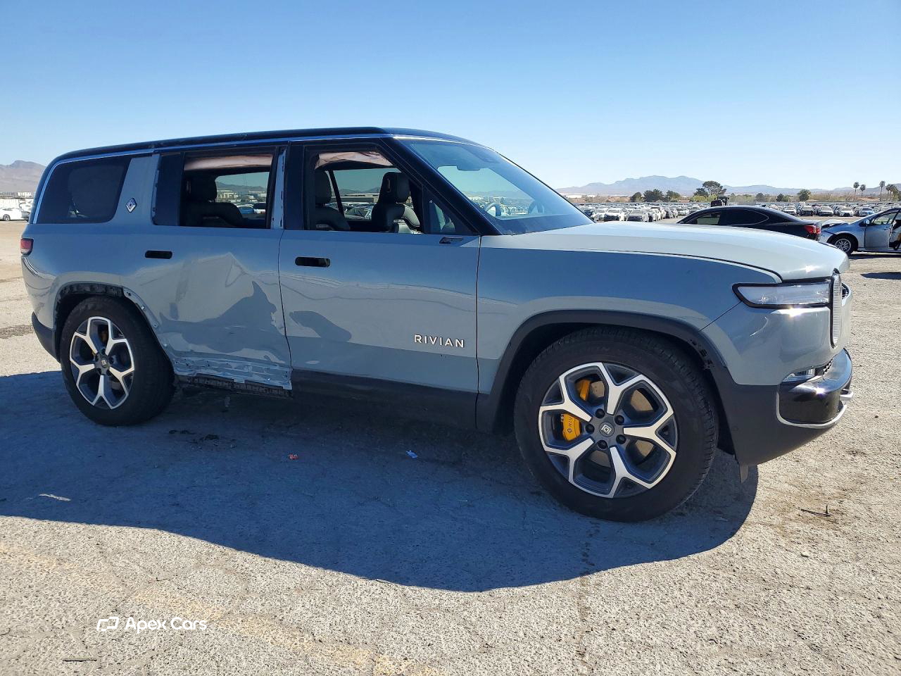 Rivian R1S 2024
