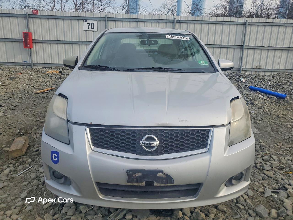 Nissan Sentra 2012
