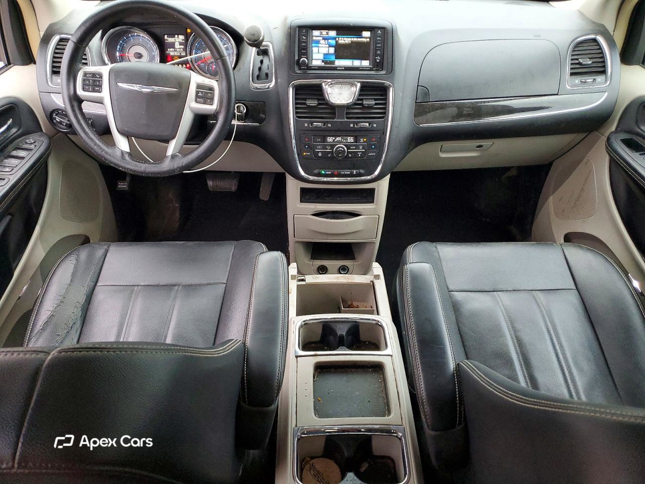 Chrysler Voyager 2016