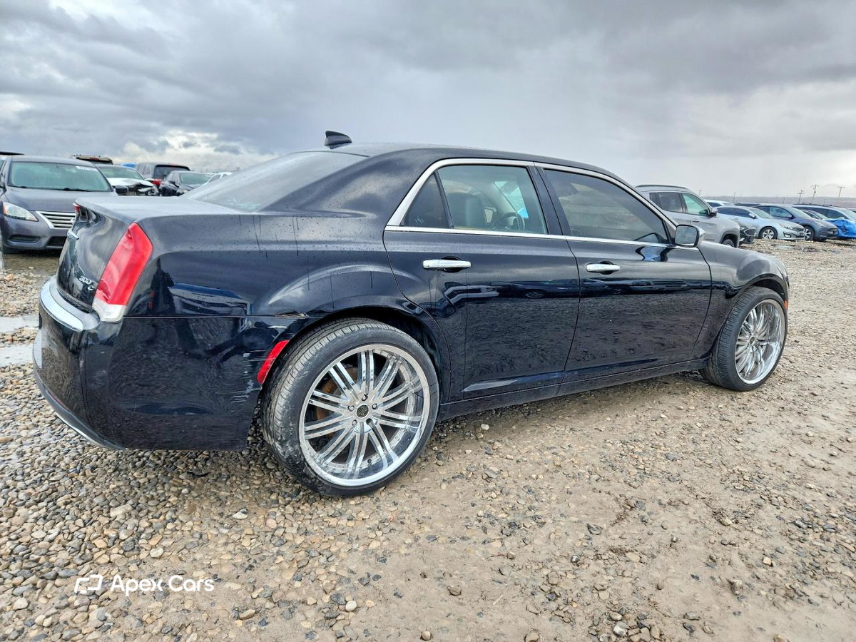 Chrysler 300 2016