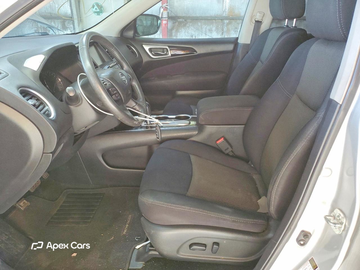 Nissan Pathfinder 2017