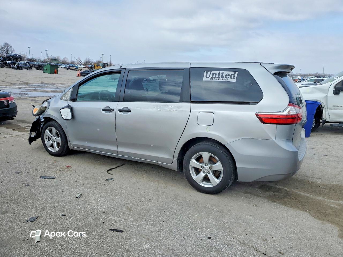 Toyota Sienna 2016