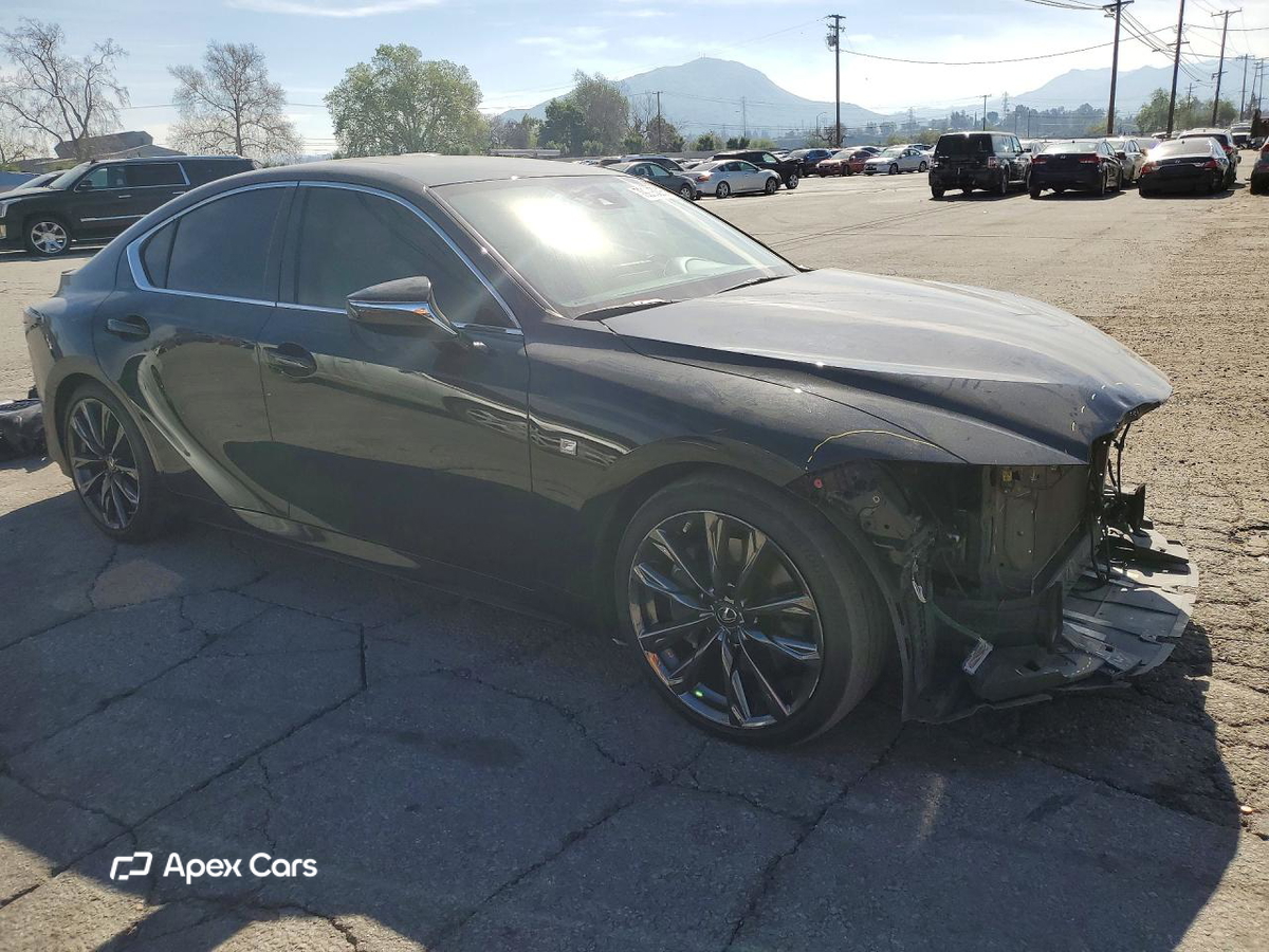 Lexus IS 2021