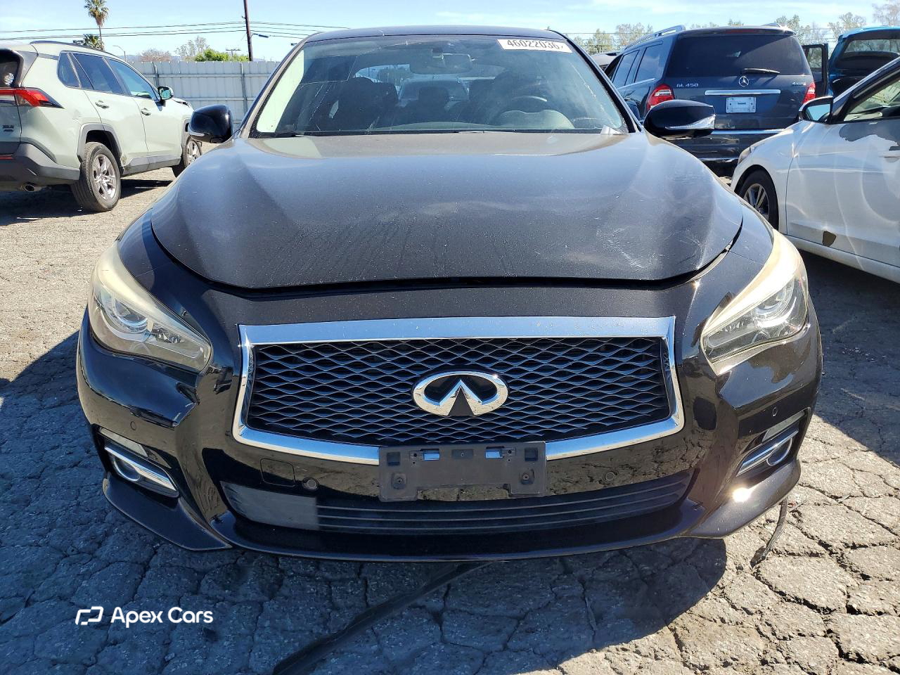 Infiniti Q50 2014