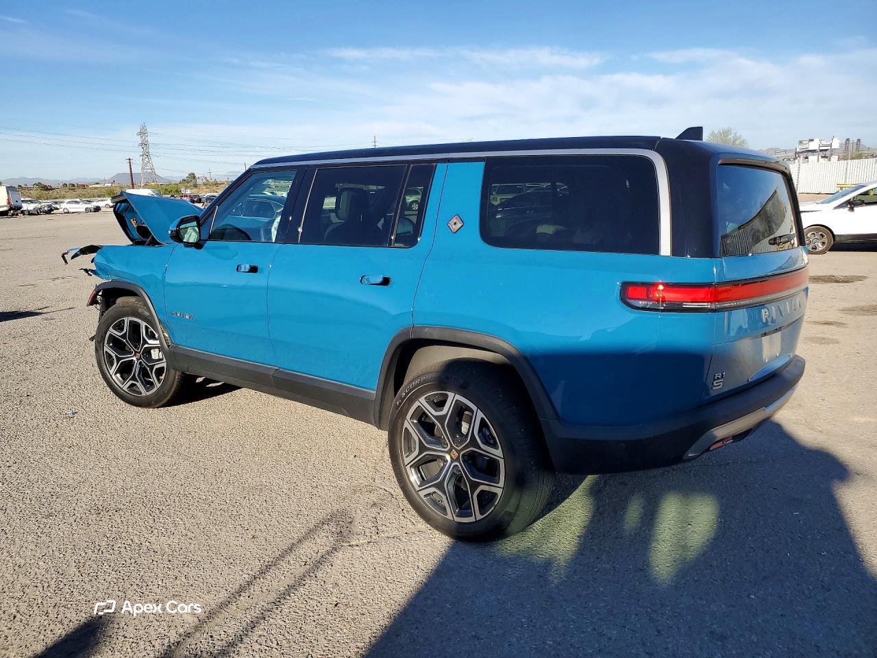 Rivian R1S 2025