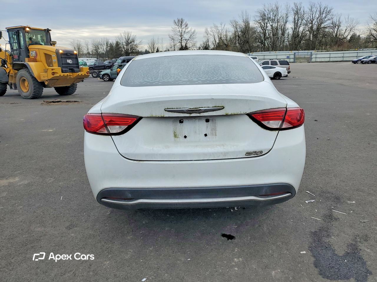 Chrysler 200 2015