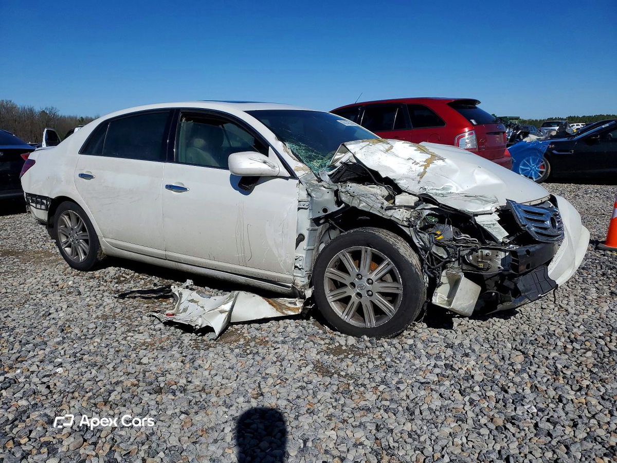 Toyota Avalon 2008