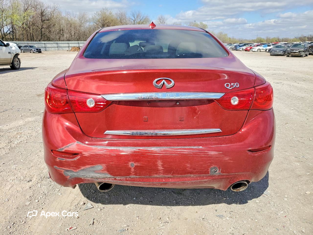 Infiniti Q50 2014