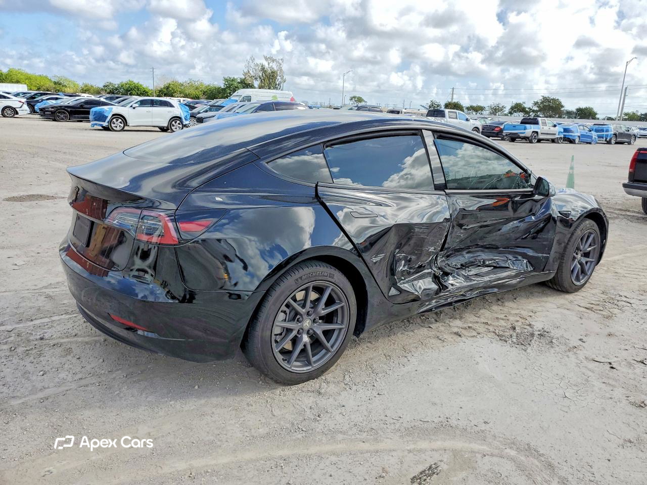 Tesla Model 3 2023