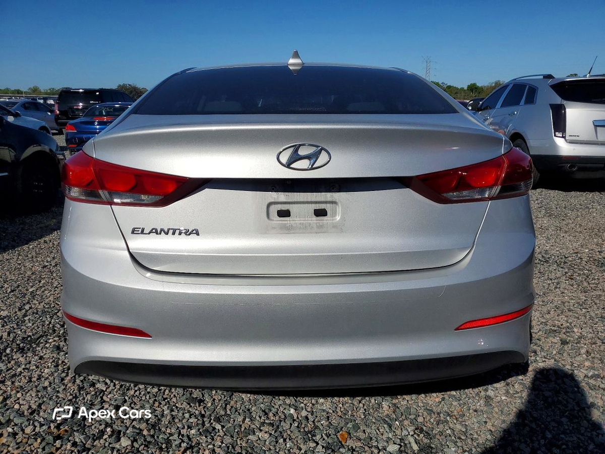 Hyundai Elantra 2017
